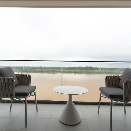 One Riviera Hotel And Residences Ban Souanmone Екстер'єр фото