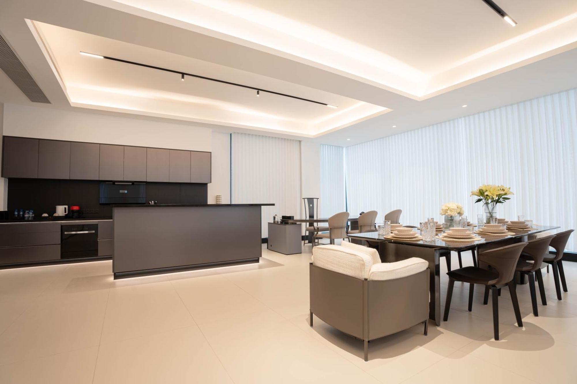 One Riviera Hotel And Residences Ban Souanmone Екстер'єр фото