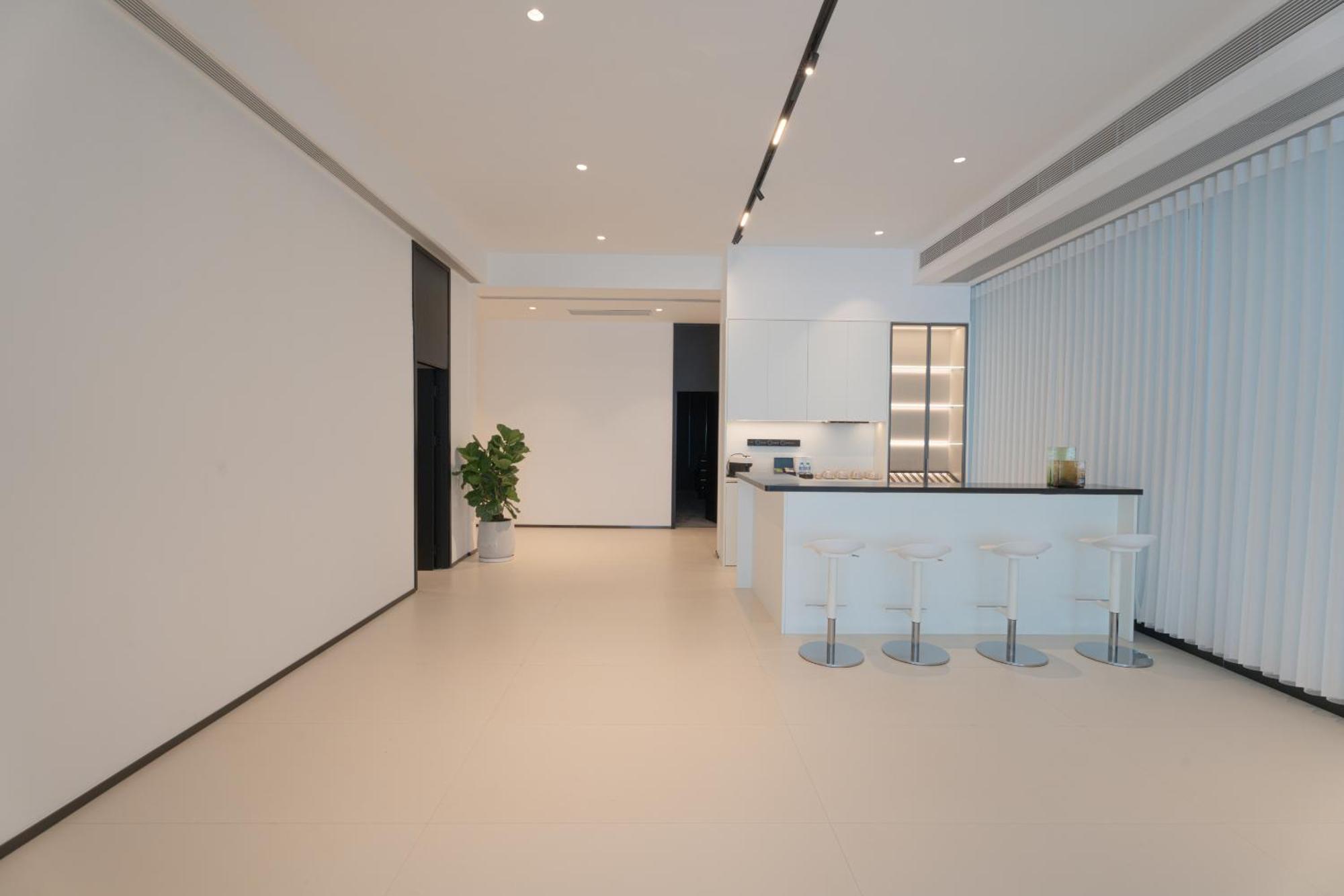 One Riviera Hotel And Residences Ban Souanmone Екстер'єр фото